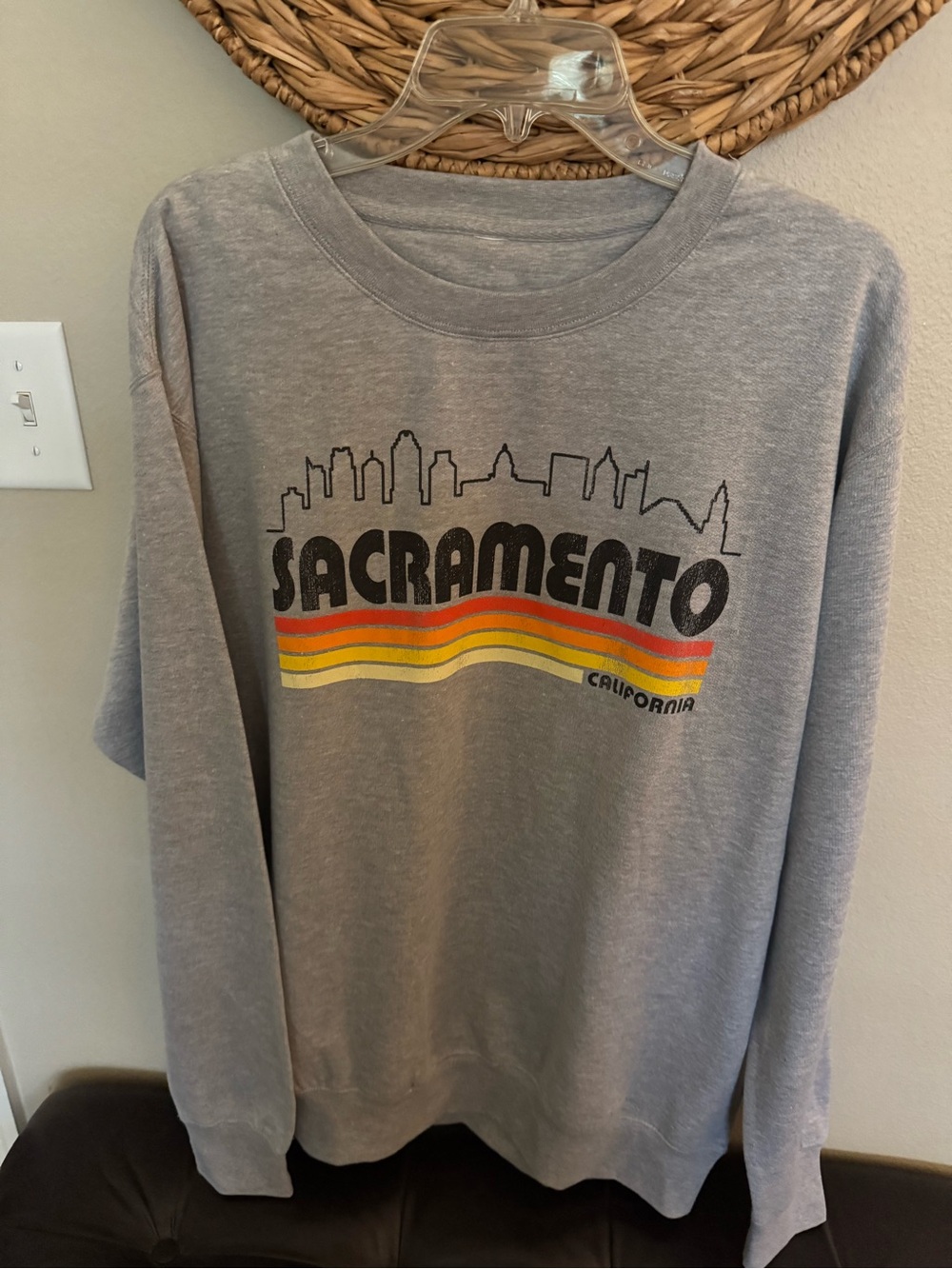 Sacramento Graphic Crewneck Sweatshirt - Gray